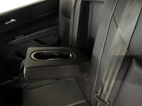 Used 2020 Volkswagen Atlas Cross Sport SEL image 19