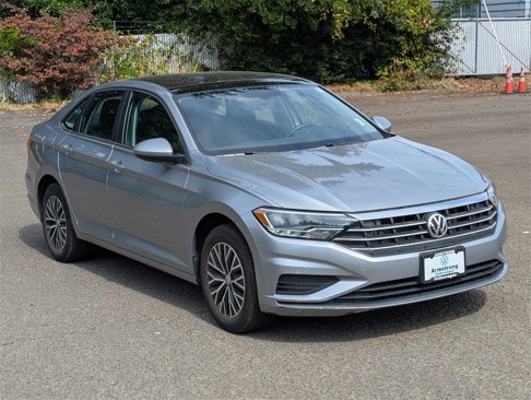 Certified 2021 Volkswagen Jetta SE w/ SE Cold Weather Package image 7
