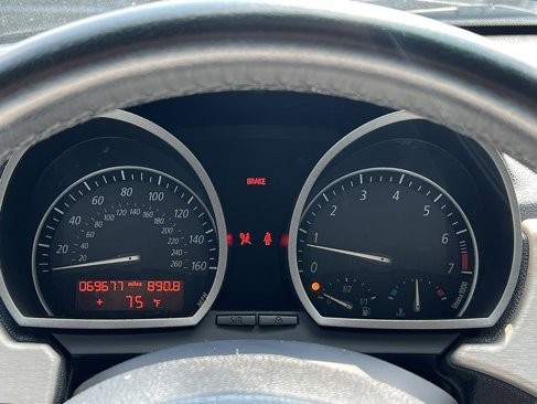 Used 2003 BMW Z4 2.5i image 35