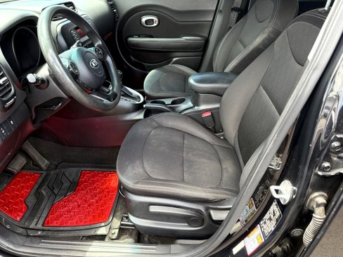 Used 2016 Kia Soul image 8
