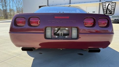 Used 1993 Chevrolet Corvette Coupe image 8