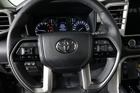 Used 2023 Toyota Tundra Limited image 7