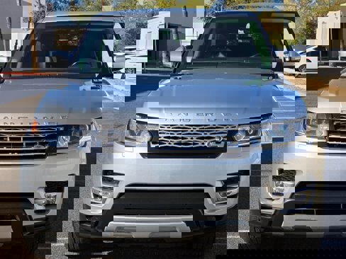Used 2015 Land Rover Range Rover Sport HSE image 3