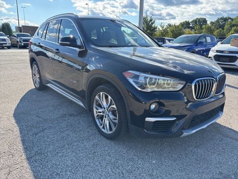 Used 2018 BMW X1 xDrive28i image 3