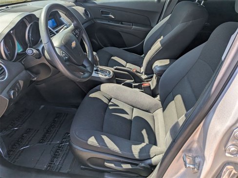 Used 2016 Chevrolet Cruze LT image 11