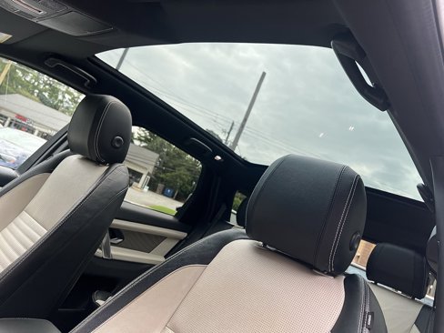 Used 2020 Land Rover Discovery Sport SE R-Dynamic image 45