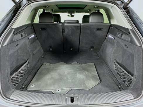 Used 2021 Audi Q5 Premium Plus w/ Premium Plus Package image 29