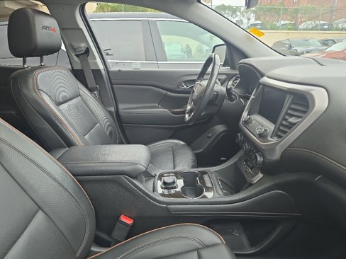 Used 2021 GMC Acadia AT4 w/ Technology Package image 3