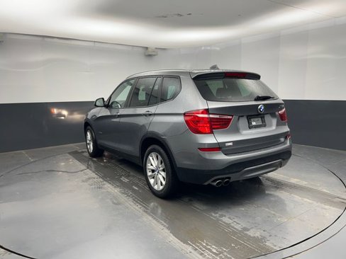 Used 2017 BMW X3 xDrive28i image 7