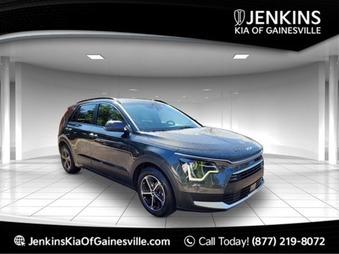 Used 2023 Kia Niro EX image 1