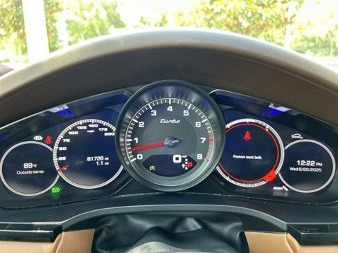 Used 2019 Porsche Cayenne Turbo image 19