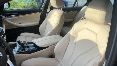 Used 2020 BMW 530i w/ Premium Package image 15