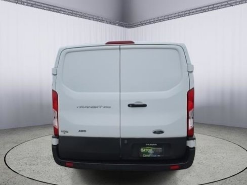 Used 2022 Ford Transit 250 Low Roof AWD image 6