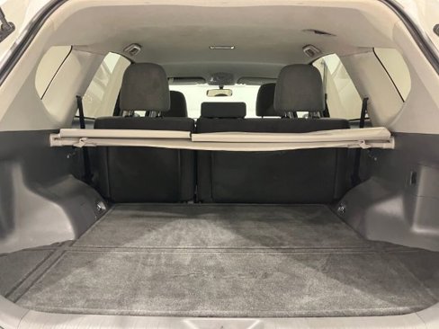Used 2012 Toyota Prius V Five image 38