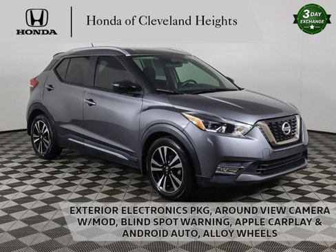 Used 2019 Nissan Kicks SR image 1