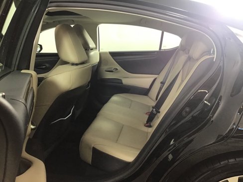Used 2020 Lexus ES 350 w/ Premium Package image 19