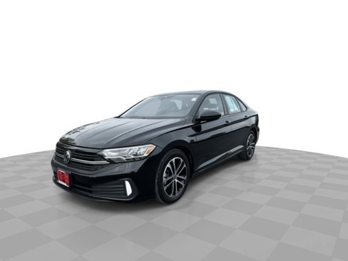Used 2024 Volkswagen Jetta Sport image 4