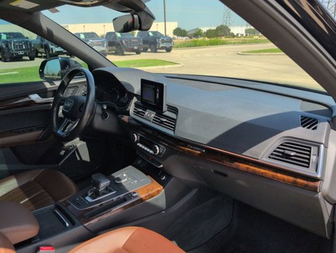 Used 2020 Audi Q5 2.0T Premium image 29