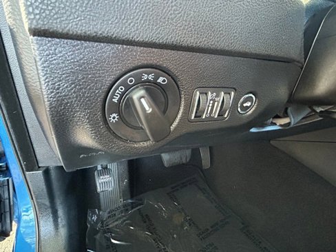 Used 2023 Dodge Charger SXT image 18