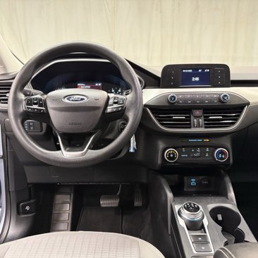 Used 2022 Ford Escape S image 22