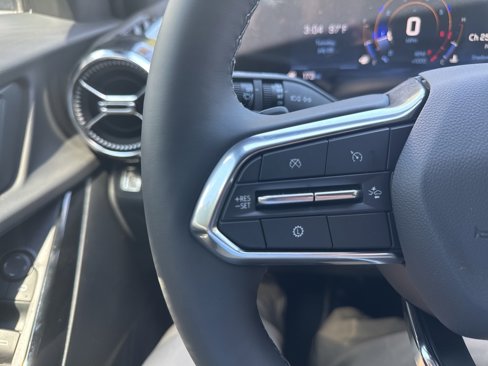 New 2026 Chevrolet Equinox LT image 21
