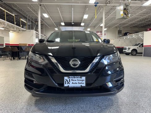 Used 2021 Nissan Rogue Sport S image 11