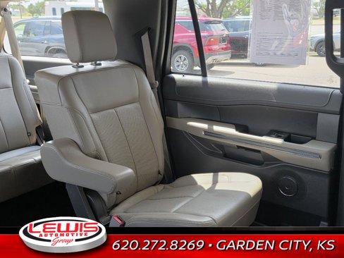 Used 2021 Ford Expedition Max XLT image 24