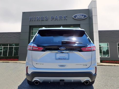 Certified 2019 Ford Edge Titanium w/ Cold Weather Package image 6