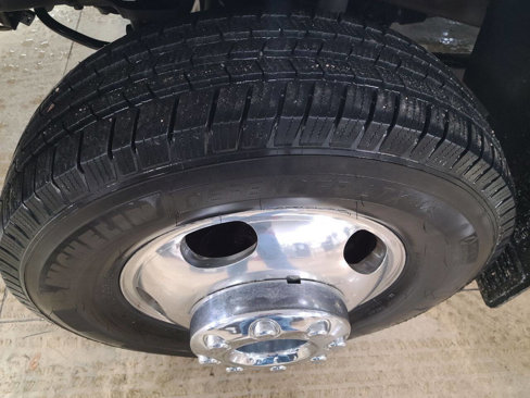 Used 2005 Ford F350 Lariat image 14