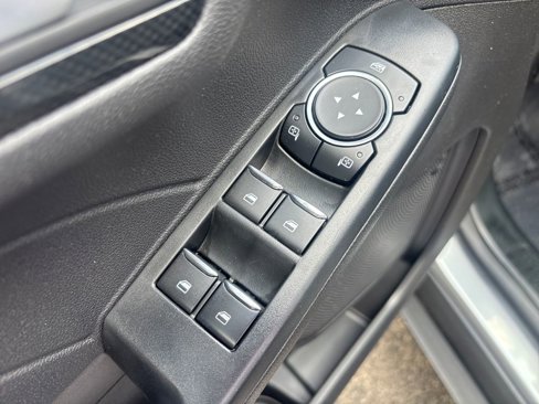 Used 2023 Ford Escape ST-Line w/ Tech Pack #1 image 11