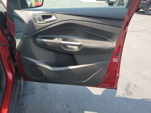 Used 2013 Ford C-MAX SE image 31