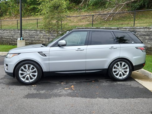 Used 2016 Land Rover Range Rover Sport HSE image 6