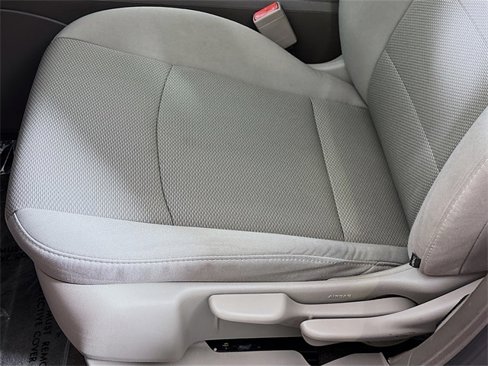 Used 2016 Chevrolet Cruze LS image 17