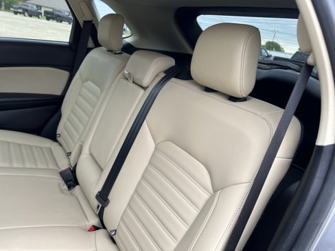 Used 2022 Ford Edge SEL image 21