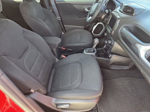 Used 2019 Jeep Renegade Latitude image 14