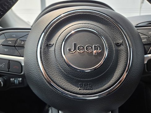 Used 2021 Jeep Compass Latitude image 25