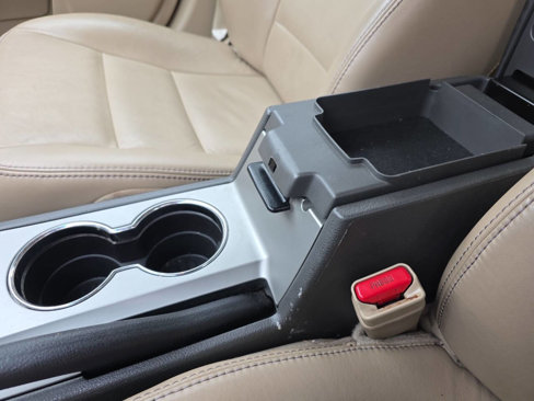 Used 2012 Ford Fusion SEL image 36