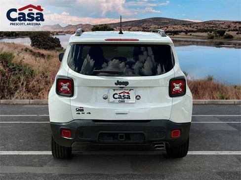 Used 2021 Jeep Renegade Latitude image 3