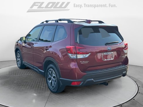 Used 2020 Subaru Forester Premium image 6
