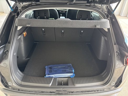 New 2025 Chevrolet Trax LT w/ Sunroof Package image 25