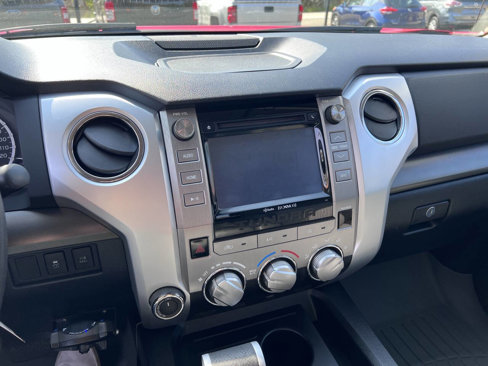 Used 2014 Toyota Tundra SR5 image 19