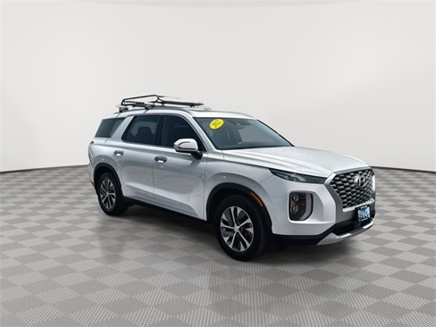 Used 2022 Hyundai Palisade SEL w/ Cargo Package image 2