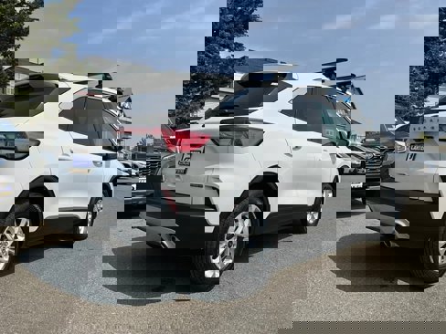 Used 2021 Ford Escape SE w/ Cold Weather Package image 8