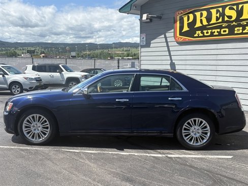 Used 2014 Chrysler 300 C w/ Beats Audio Group image 15