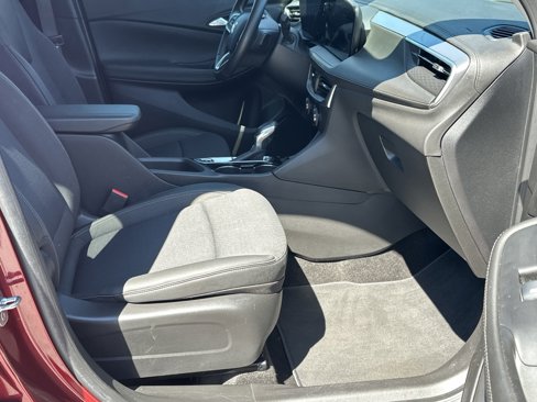 Used 2024 Buick Encore GX Preferred w/ Comfort Package image 13