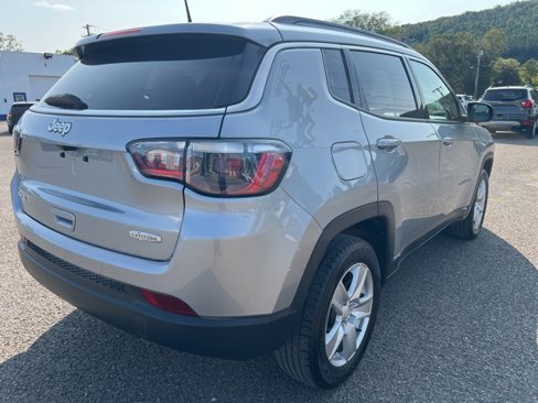 Used 2022 Jeep Compass Latitude w/ Convenience Group image 5