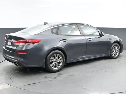 Used 2020 Kia Optima LX image 7