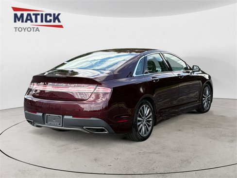 Used 2018 Lincoln MKZ Premiere image 7
