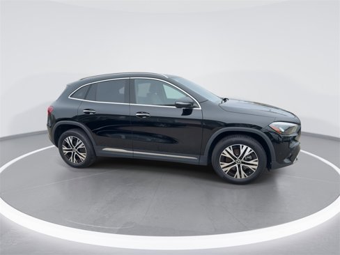 Certified 2025 Mercedes-Benz GLA 250 4MATIC image 9