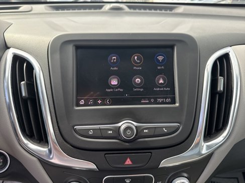 Used 2021 Chevrolet Equinox LS w/ LS Convenience Package image 25
